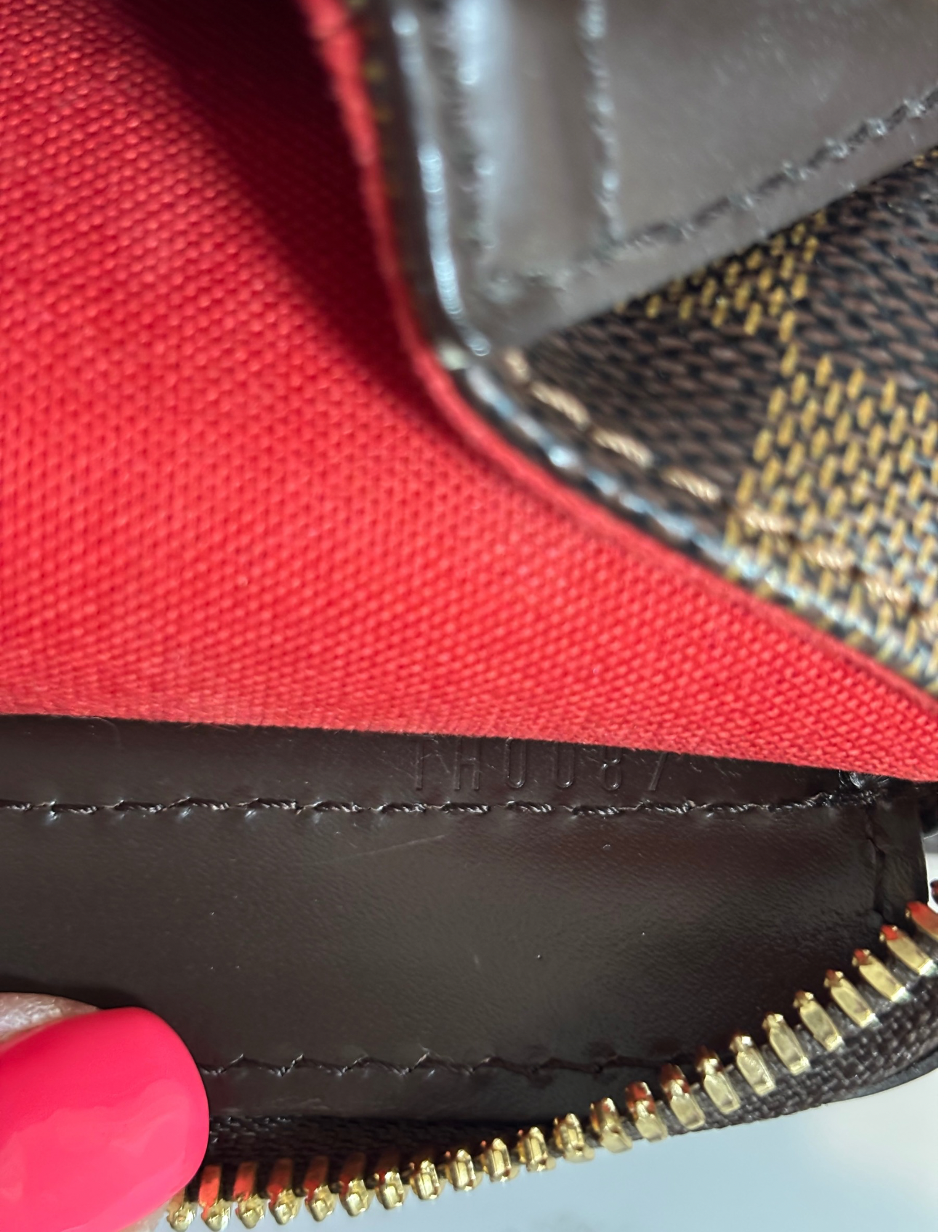 Louis Vuitton Pre-owned Damier Ebene Chelsea Tote with Dust Bag